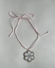 Load image into Gallery viewer, BEADED FLOWER TIE NECKLACE