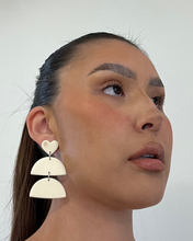 Load image into Gallery viewer, ODE 2 MOONS